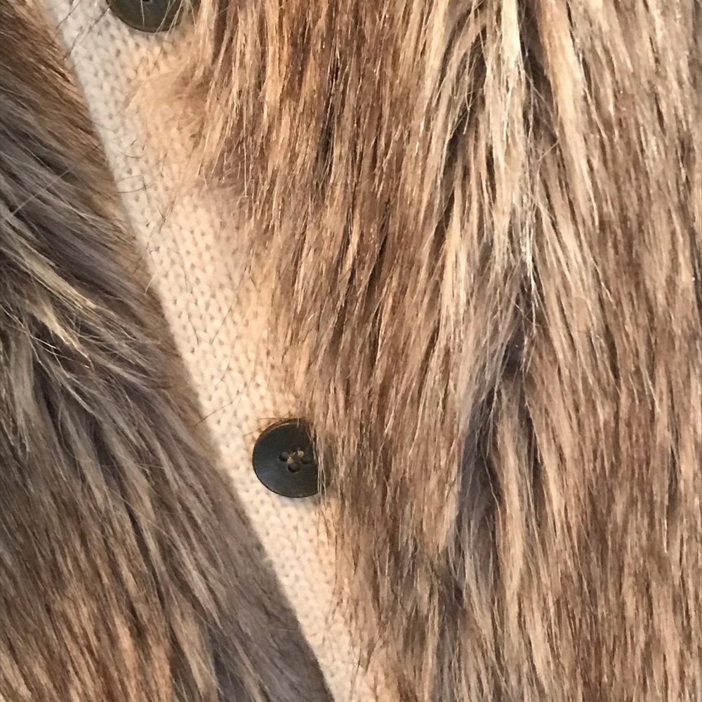 NINE WEST Vintage America Fur Vest - Picture 5 of 6